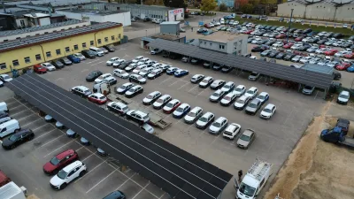 Solárny carport a SolaX BESS v Poprade: 123 kWp a 232 kWh pre 39 parkovacích miest